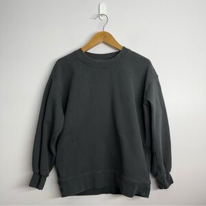 Lululemon Perfectly Oversized Crew Graphite Grey Size 4 23.5” PTP